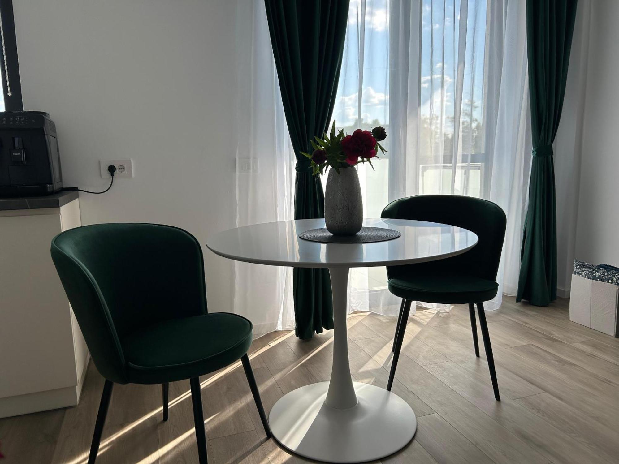 Coquette Studio Central Nagyvárad Kültér fotó